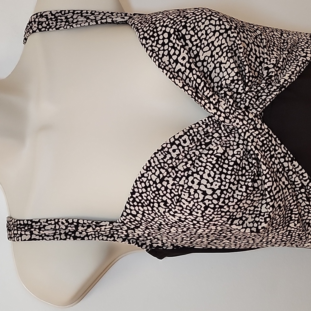 Miraclesuit Brown Leopard Print Slimming One Piece Swimsuit Beach Pool Size 10 - Picture 6 of 16